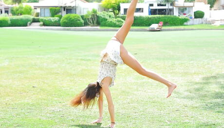 Sexy american youthful Presley Dawson exhibits her ass in nice skirt and stuffing her snatch with a toy outside